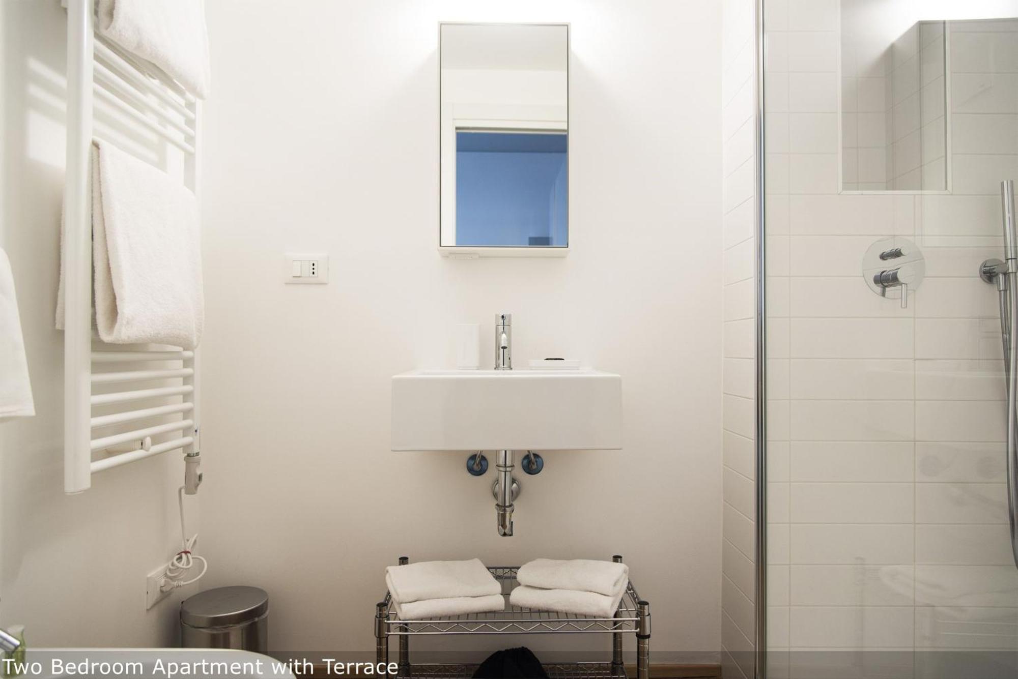 Brera Apartments In Nerino Milan Ruang foto